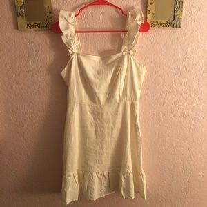 sold /// NWOT Ruffle Dress 😍